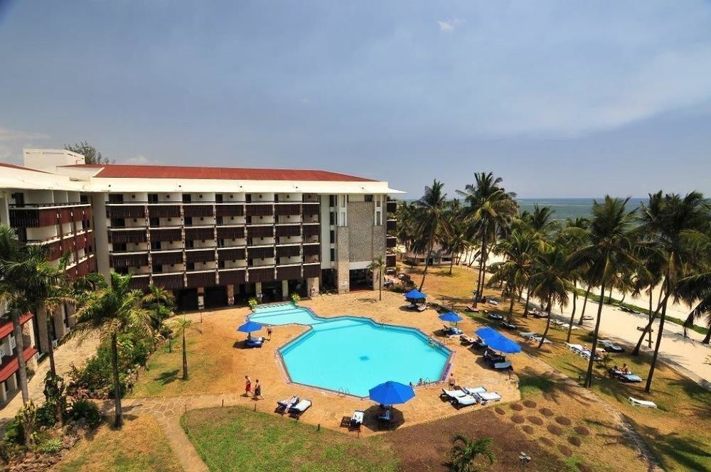 Mombasa Continental Resort Shanzu Bagian luar foto